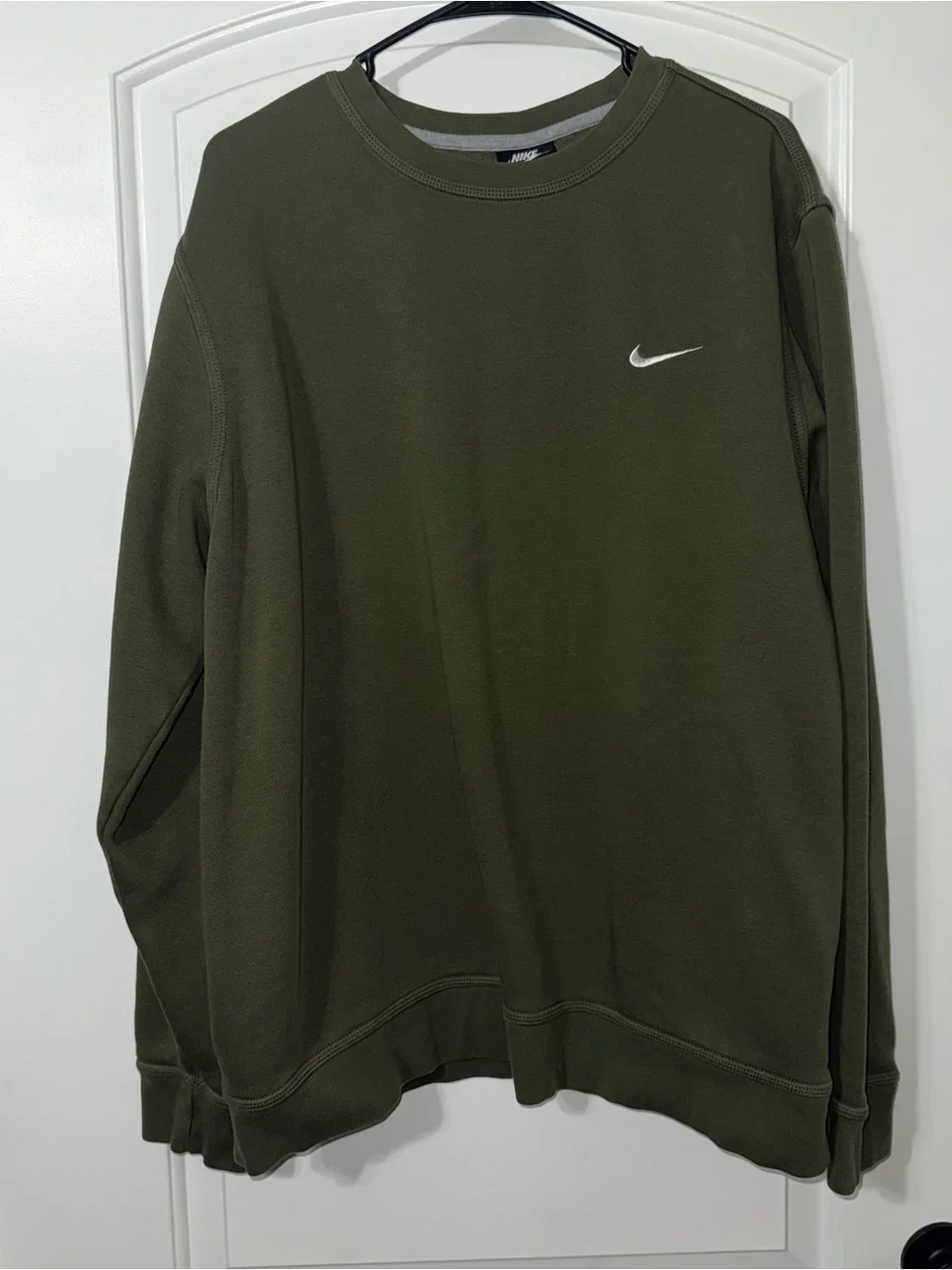 Nike Crewneck Sweatshirt Men’s Size XXL Green Embroidered Logo